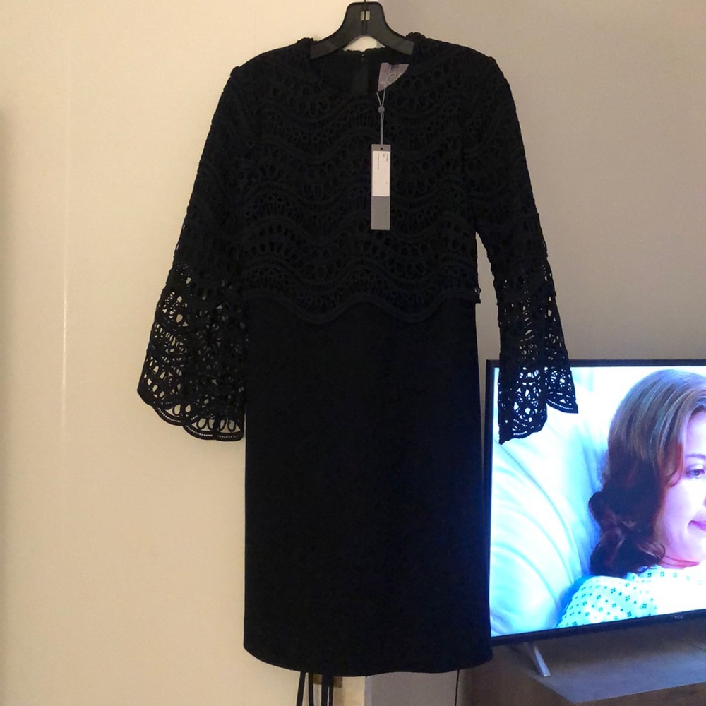 Lela Rose Full Sleeve Lace Tunic Dress